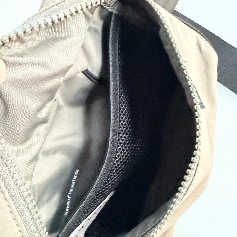 Lululemon Athletica Taupe Belt Bag - Picture 5 of 9